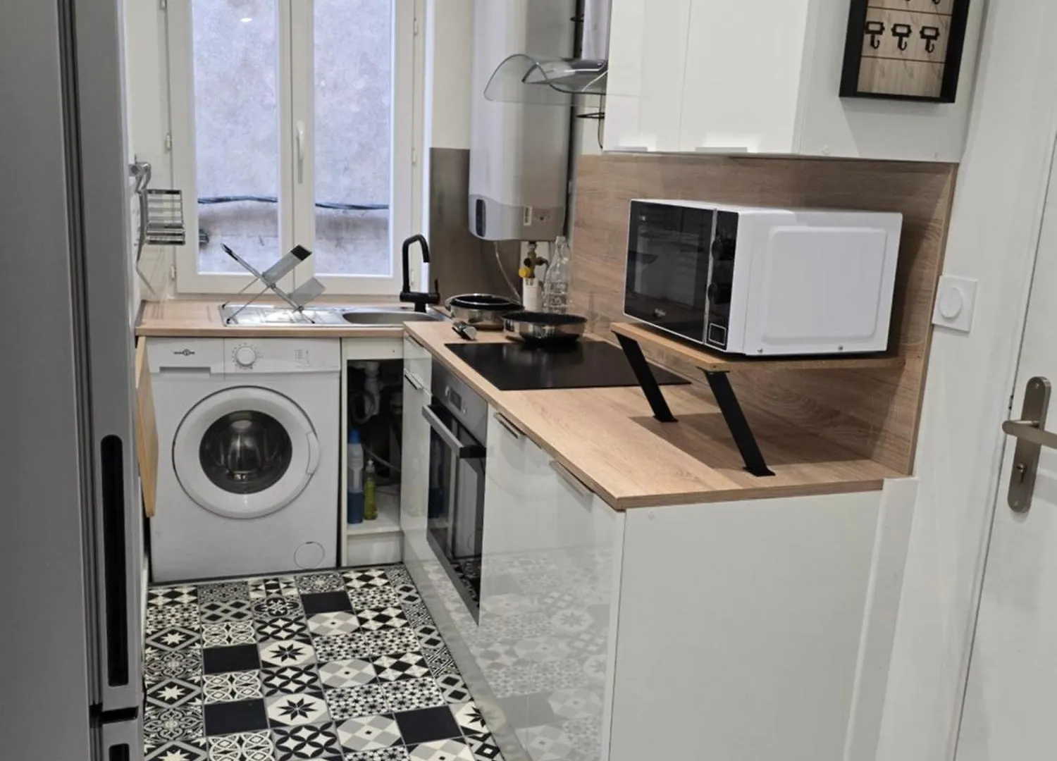Logement Renove Et Entier Rue Delcasse 2 Chambres Hypercentre Foix 0*,