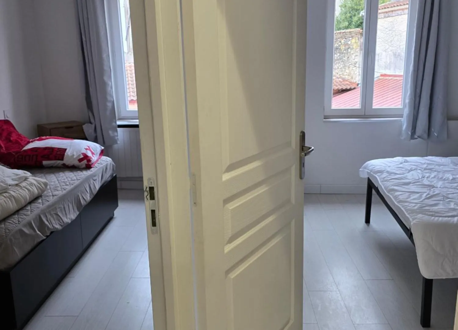 Apartament Logement Renove Et Entier Rue Delcasse 2 Chambres Hypercentre Foix